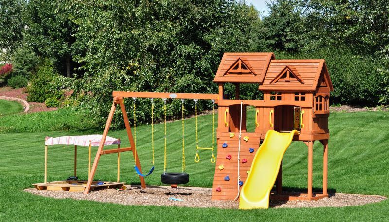 Play Set Moving Pros